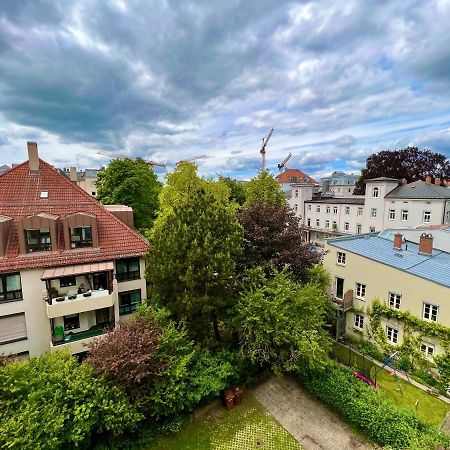 Apartment Skyline By Aux Property Augsburg Eksteriør bilde